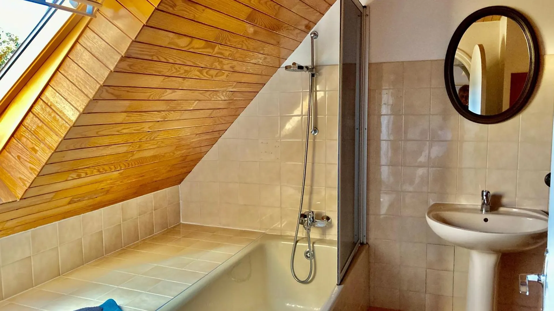 Benniel Bihan Maison De Vacances A 5 Minutes Des Plages De La Baie De Douarnenez Plomodiern Franciaország
